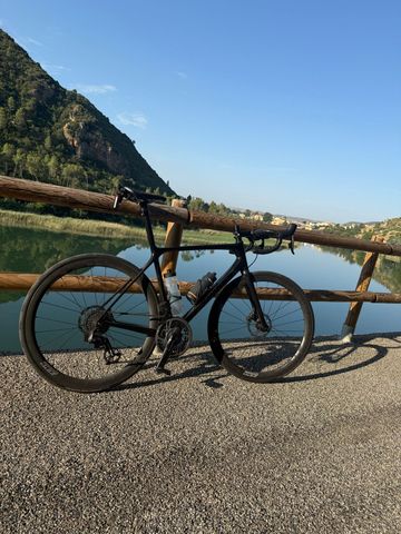 Tweedehands Giant TCR Advanced SL 0 Disc 2020 Frameset 2020 Road & Gravel — afbeelding 2 van 3