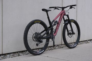 Canyon Spectral 29 CF 9 2021 2021 Mountainbike usato, Rosso — immagine 16 di 17