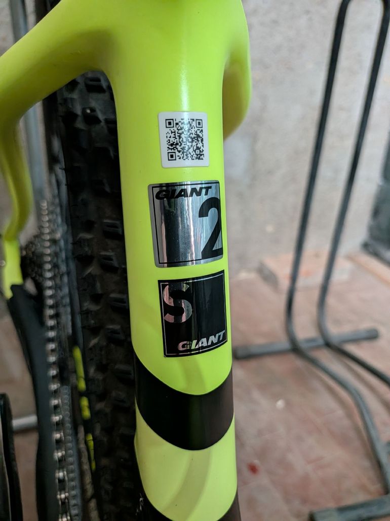 Used Giant Xtc Shimano Deore XT 2018 Mountainbike — image 6 of 9