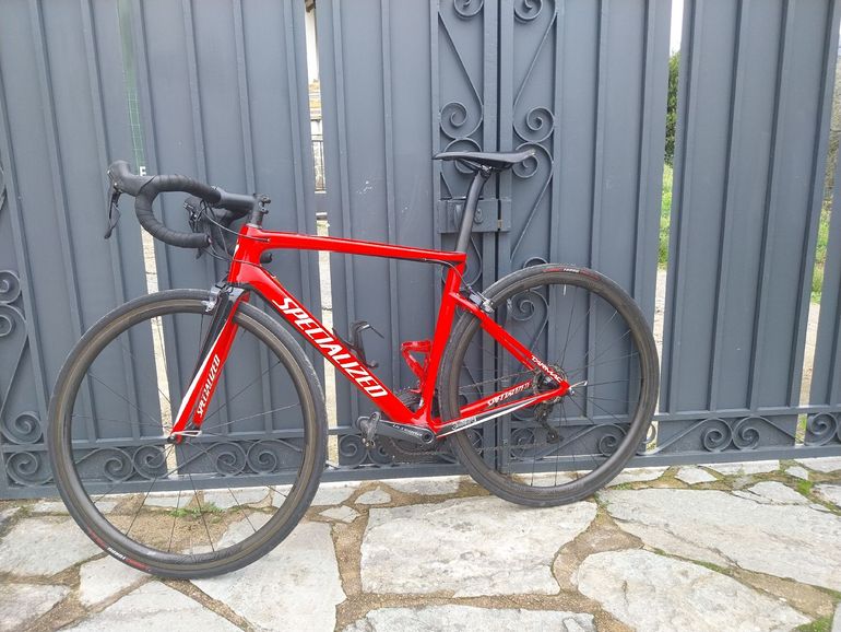 Used Specialized Tarmac Shimano Ultegra 2018 Road & Gravel, Red — image 2 of 4