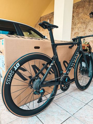 Tweedehands Canyon Aeroad CFR Di2 2025 2025 Road & Gravel — afbeelding 3 van 5