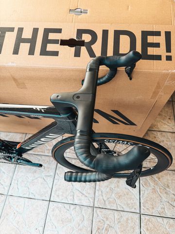 Tweedehands Canyon Aeroad CFR Di2 2025 2025 Road & Gravel — afbeelding 5 van 5