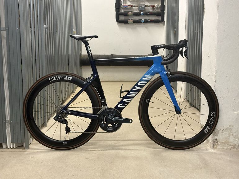 Used Canyon Aeroad CF SL 8.0 Di2 2019 2019 Road & Gravel, White — image 30 of 30
