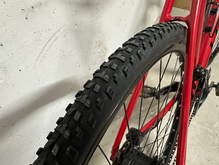 Used Lapierre e-Sensium 2.2 2022 2022 Road & Gravel — image 10 of 14