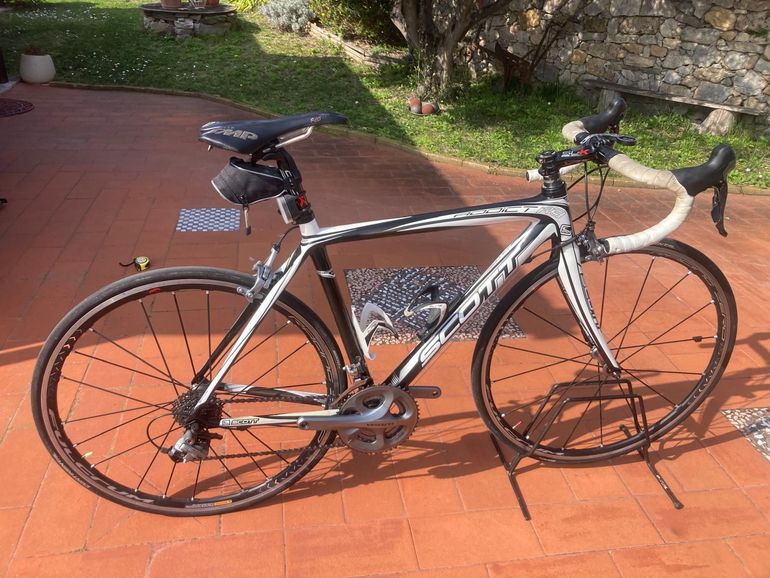 Used Scott ADDICT R£ 2011 Road & Gravel, Weiß — image 2 of 9