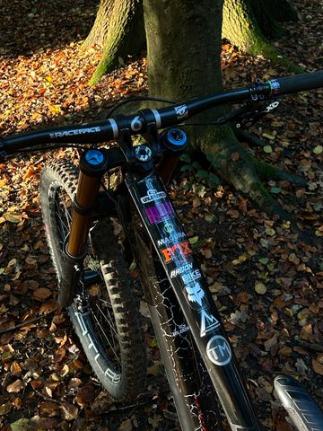 Used CUBE Two15 SRAM GX DH 2024 Mountainbike, Black — image 3 of 9