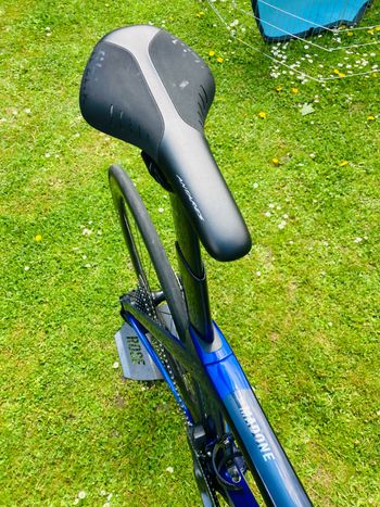 Used Trek Madone Shimano 105 Di2 2023 Road & Gravel, Blue — image 8 of 15