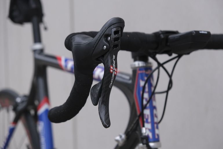 Used Trek Trek Custom Campagnolo Super Record 2006 Road & Gravel, Hellgrau — image 10 of 12