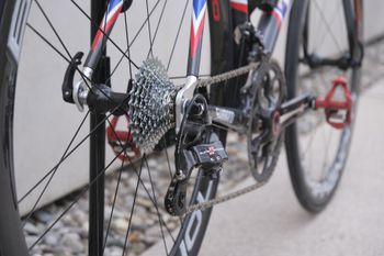 Used Trek Trek Custom Campagnolo Super Record 2006 Road & Gravel, Hellgrau — image 4 of 12