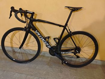 Used Specialized Tarmac Shimano Ultegra 2018 Road & Gravel, Black — image 2 of 9