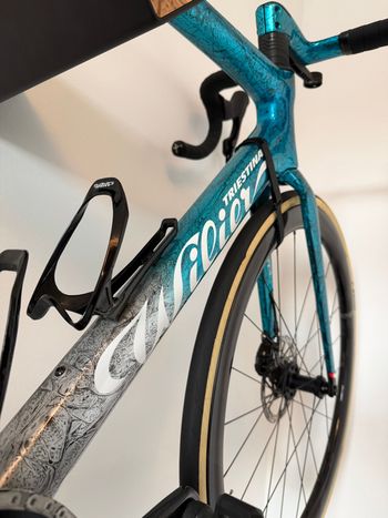 Used Wilier FILANTE SLR SRAM FORCE ETAP AXS 2x12 2023 2023 Road & Gravel, Blue — image 9 of 18
