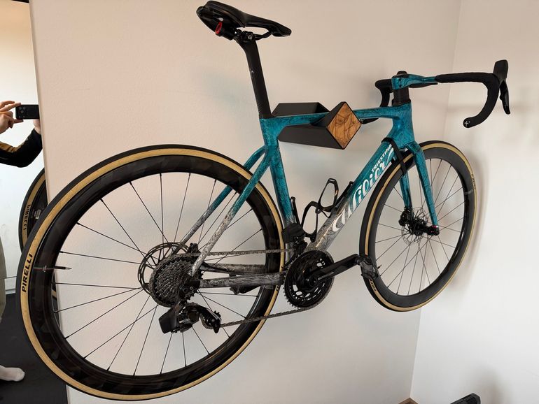 Used Wilier FILANTE SLR SRAM FORCE ETAP AXS 2x12 2023 2023 Road & Gravel, Blue — image 2 of 18