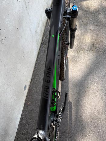 Used CUBE Cube Race One 29 Zoll M17 2019 Mountainbike, Black — image 2 of 15