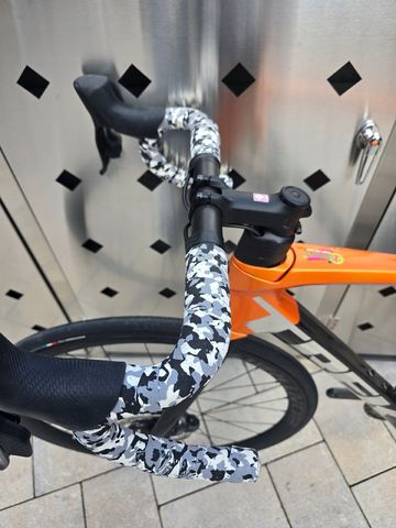 Gebrauchtes Trek Emonda SRAM Force eTap AXS 2023 Road & Gravel, Orange — Bild 7 von 22