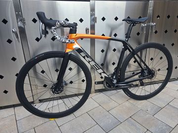 Gebrauchtes Trek Emonda SRAM Force eTap AXS 2023 Road & Gravel, Orange — Bild 2 von 22