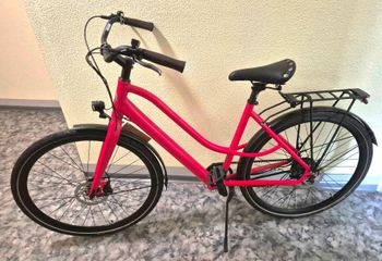 Used bzen BZEN Amsterdam 2025 2025 Urban, Red — image 1 of 7
