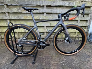 Used Scott Addict Shimano Dura Ace Di2 2024 Road & Gravel