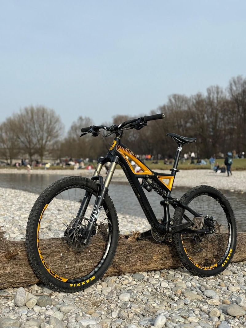 Specialized Enduro Expert EVO 2011 2011 Mountainbike d'occasion — image 3 sur 33