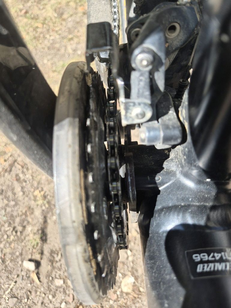Used Specialized Enduro Expert EVO 2011 2011 Mountainbike, Black, 26 — image 28 of 33
