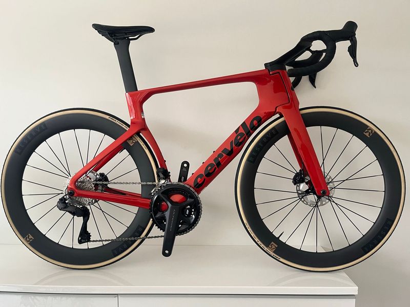 Käytetty Cervélo S5 Ultegra Di2 2026 2026 Road & Gravel