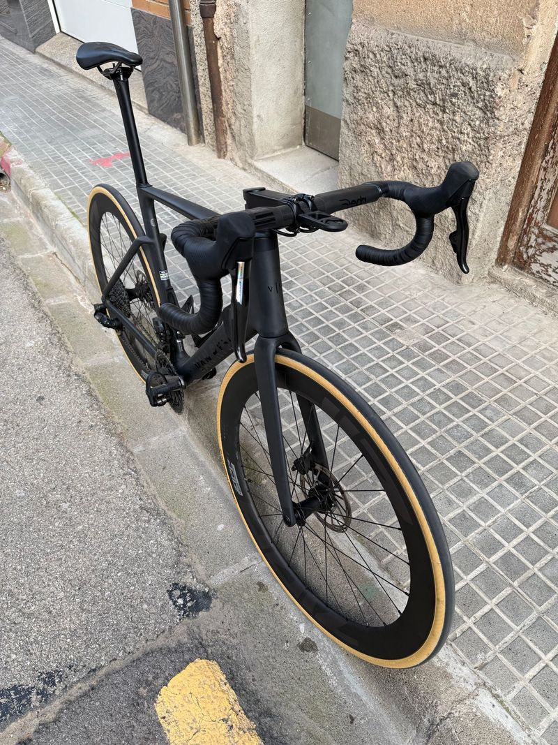 Used Van rysel Road bike SRAM Force 2025 Road & Gravel, Black — image 2 of 5