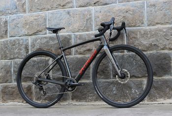 Specialized, Diverge Base Carbon 2021