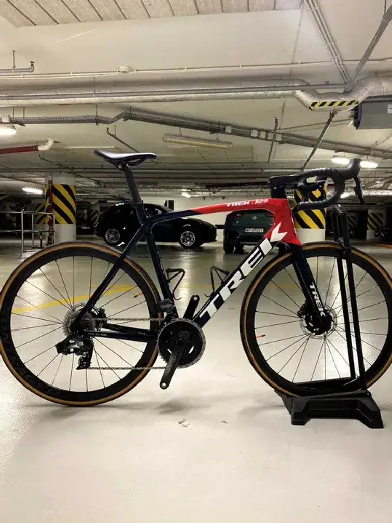 Used Trek Émonda SLR 7 eTap 2021 2021 Road & Gravel — image 8 of 12