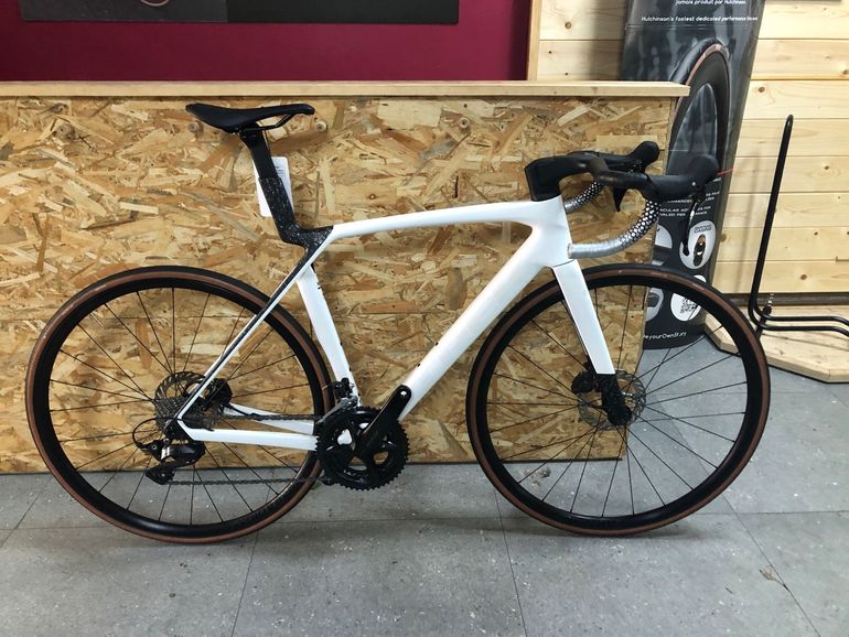 Brugt Trek Madone SL 5 Gen 8 2026 2026 Road & Gravel — billede 2 af 16