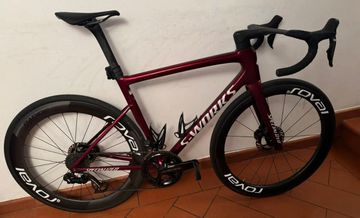 Używany Specialized Tarmac Shimano Dura Ace Di2 2025 Road & Gravel