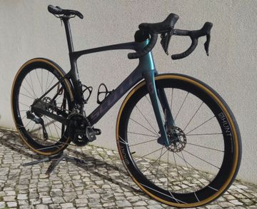 Scott Foil Shimano 105 Di2 2022 Road & Gravel usato