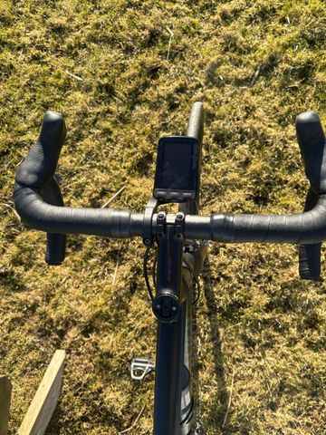 Specialized Allez Elite 2022 2022 Road & Gravel usato, Nero — immagine 4 di 10