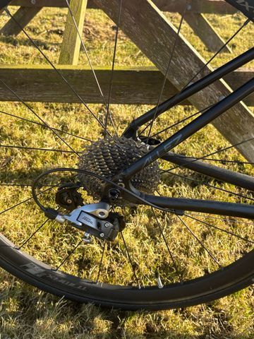 Specialized Allez Elite 2022 2022 Road & Gravel usato, Nero — immagine 9 di 10