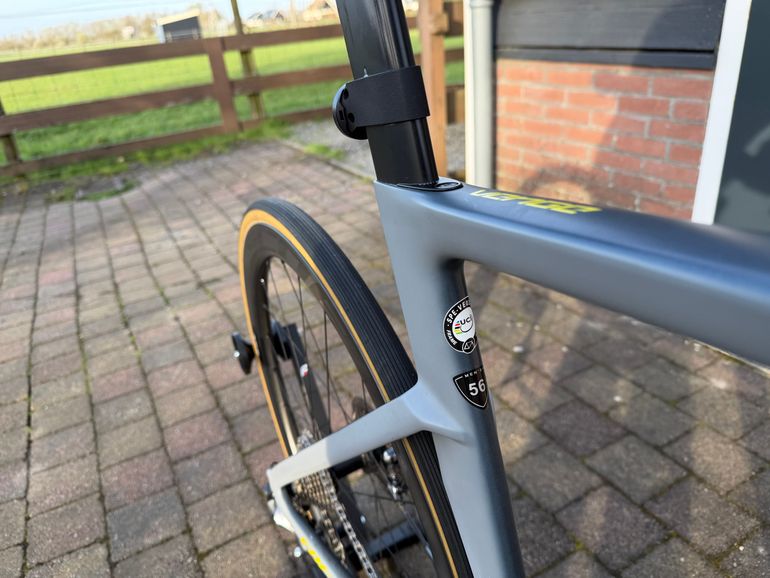 Used Specialized Venge Shimano Ultegra Di2 2019 Road & Gravel, Grigio chiaro — image 8 of 9