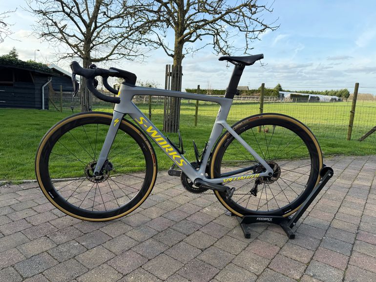 Used Specialized Venge Shimano Ultegra Di2 2019 Road & Gravel, Grigio chiaro — image 1 of 9
