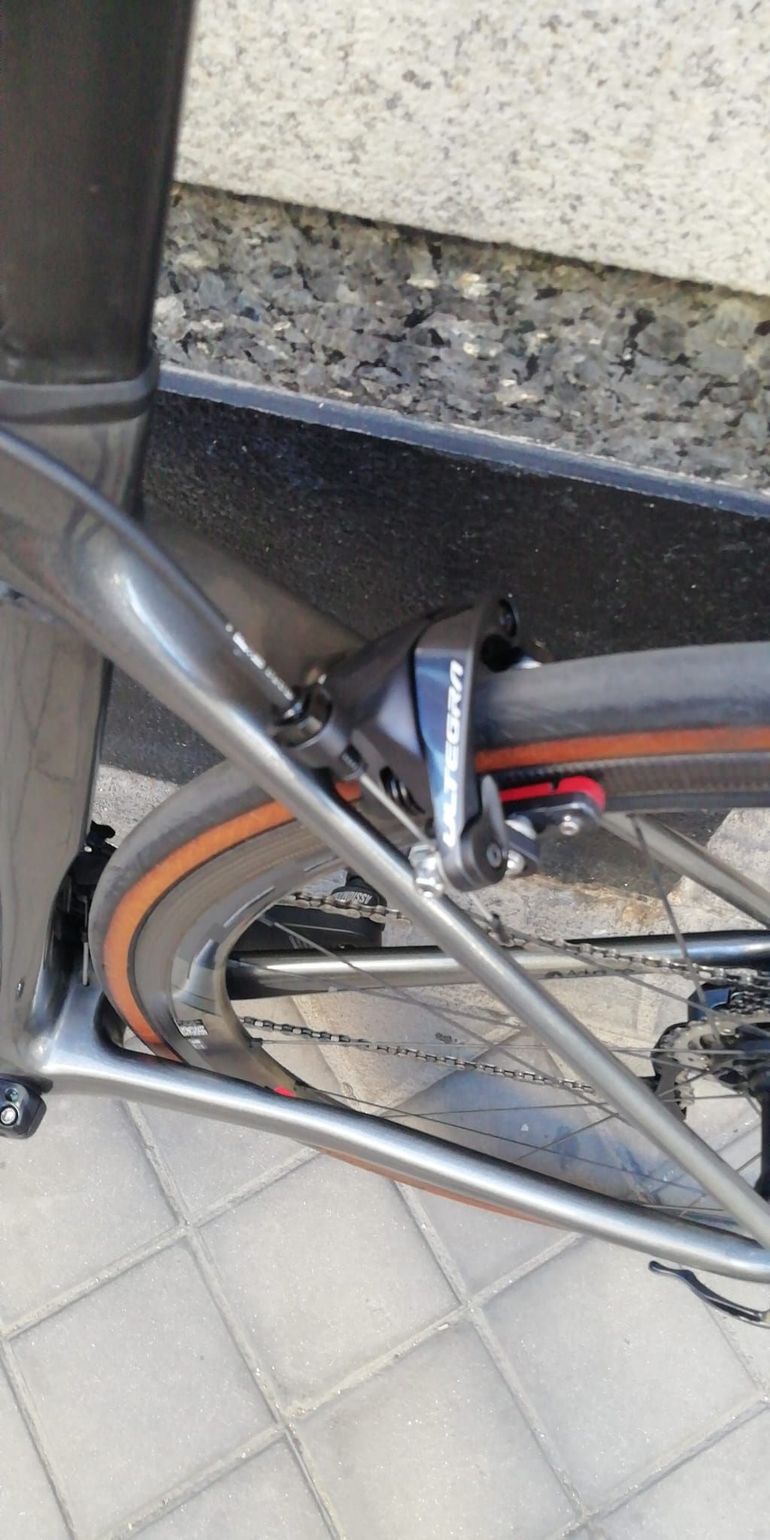 Used Giant TCR, Advanced Pro 0 2022 Road & Gravel, Light Gray — image 5 of 8