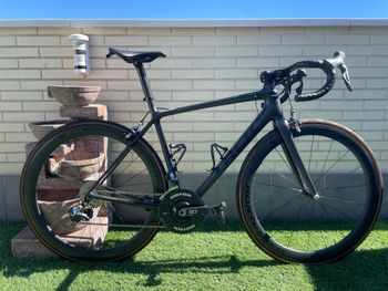 Used Trek Emonda Shimano Dura Ace Di2 2018 Road & Gravel, Black — image 1 of 22
