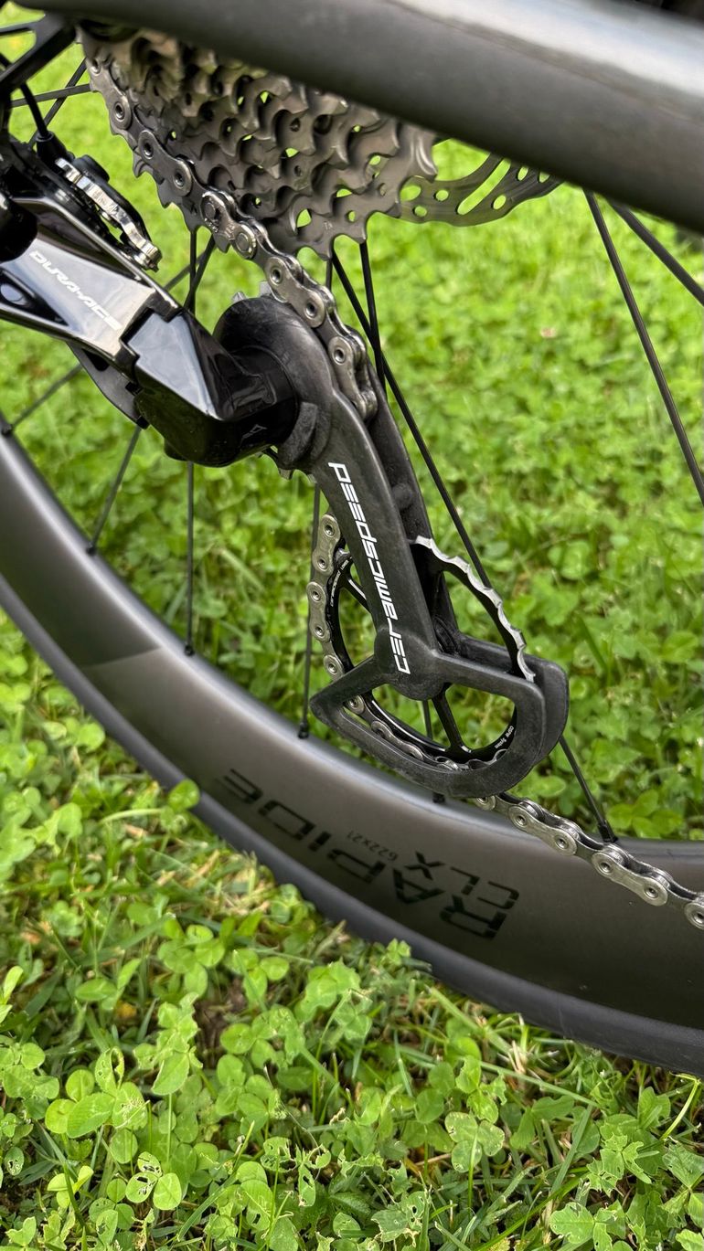 Used Specialized Tarmac Shimano Dura Ace Di2 2022 Road & Gravel, Black — image 10 of 14