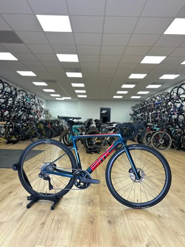 Käytetty BMC Teammachine SLR Di2 Carbon 2022 Road & Gravel