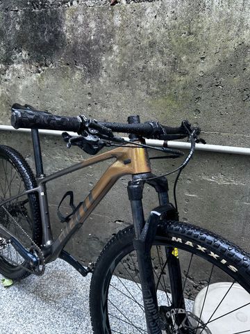 Used Giant XTC Advanced 29 2 2020 2020 Mountainbike, Black, 29 — image 8 of 8