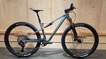 Used Orbea Oiz Shimano Deore XT Di2 2026 MTB