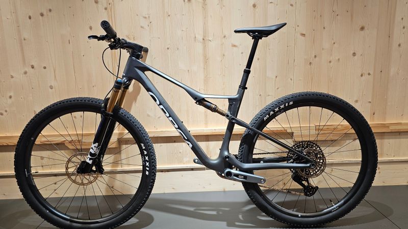 Orbea Oiz Sram Eagle Transmission GX 2026 Mountainbike usato, Nero — immagine 9 di 9