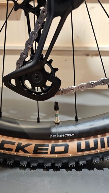 Gebrauchtes Orbea OCCAM SL M10 2026 2026 Mountainbike, Violett, 29 — Bild 3 von 8