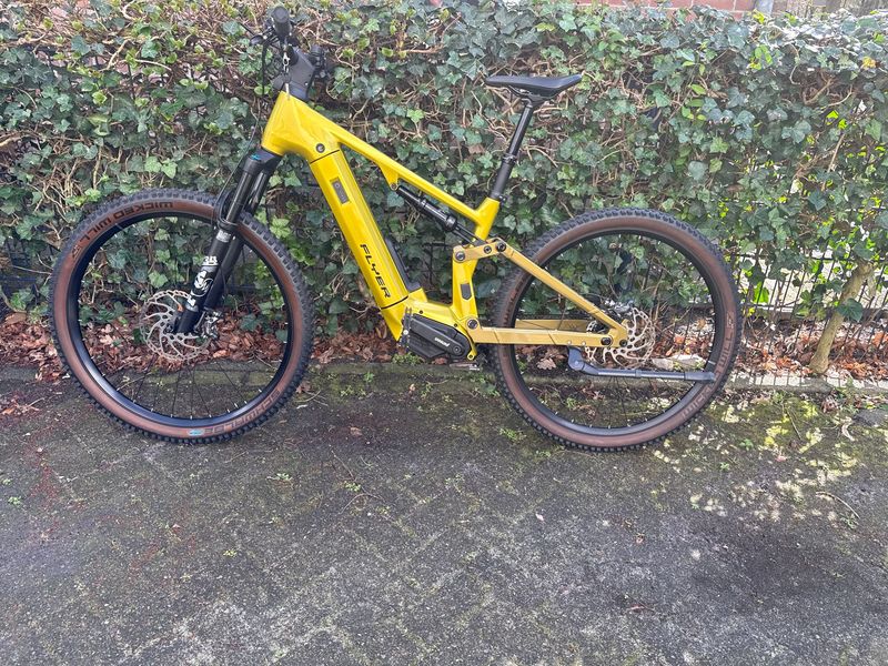 Gebrauchtes Flyer Goroc Pinion E1.12 Motor & Gearbox 2023 Mountainbike, Schwarz — Bild 2 von 6