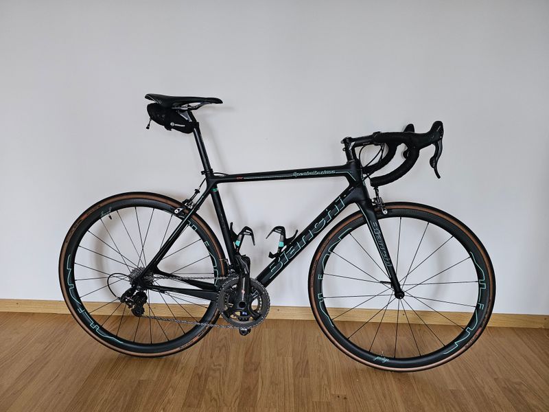 Použité Bianchi Specialissima Super Record 2017 2017 Road & Gravel — obrázek 1 z 6
