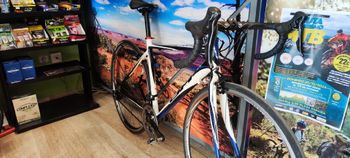 Used BH BH Custom Shimano Sora 2014 Route & Gravel