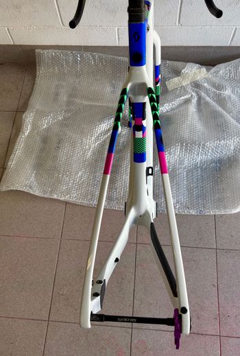 Scott Addict RC Frameset 2025 Road & Gravel d'occasion — image 4 sur 5