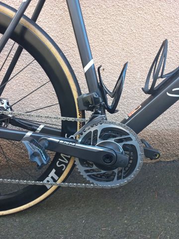 Używany Canyon Ultimate CFR AXS 2024 2024 Road & Gravel — zdjęcie 3 z 11