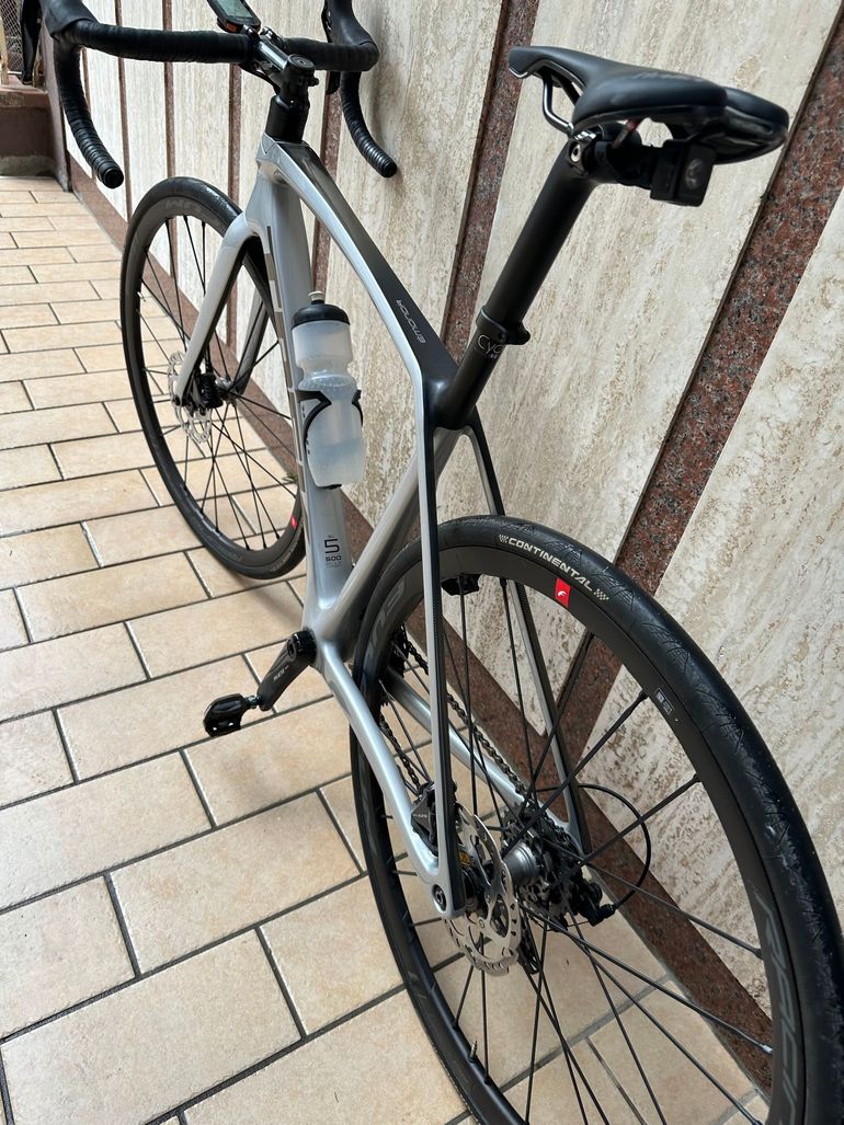 Used Trek Emonda Shimano 105 2022 Road & Gravel, Light Gray — image 9 of 12
