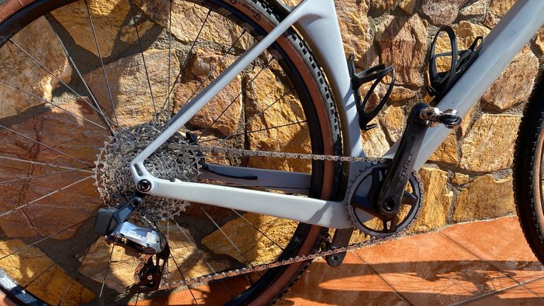 Used YT YT Custom SRAM Force 2023 Road & Gravel, Light Gray — image 3 of 11