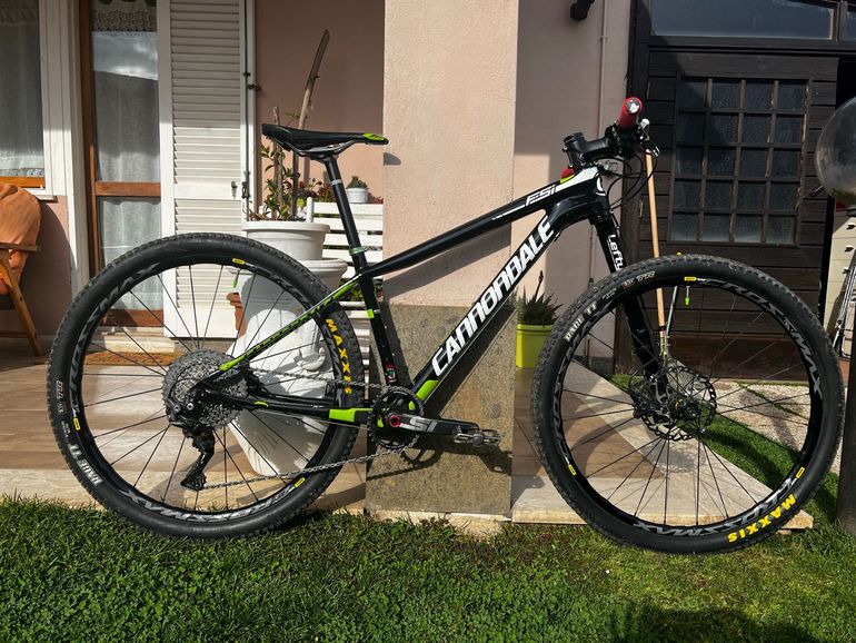 Used Cannondale F-si Shimano XTR 2015 Mountainbike, Black — image 1 of 6